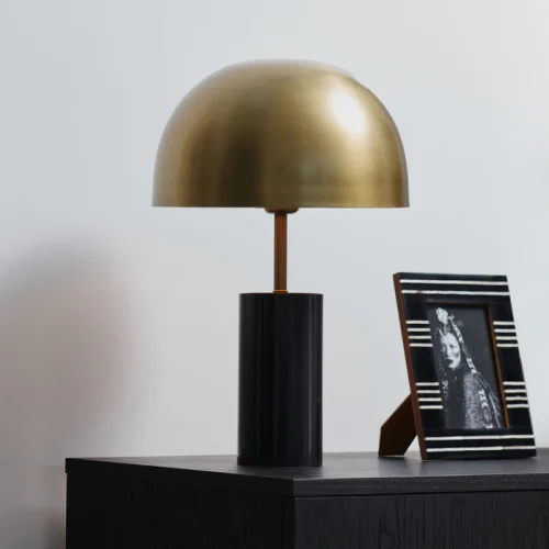 Black marble table lamp