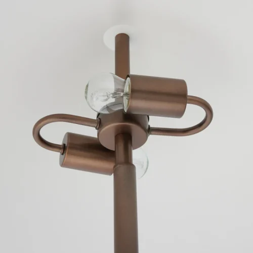 Minimalist floor lamp