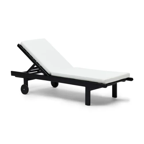 Stylish outdoor bed