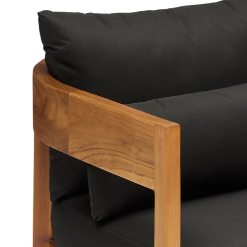 Weather-resistant outdoor chair