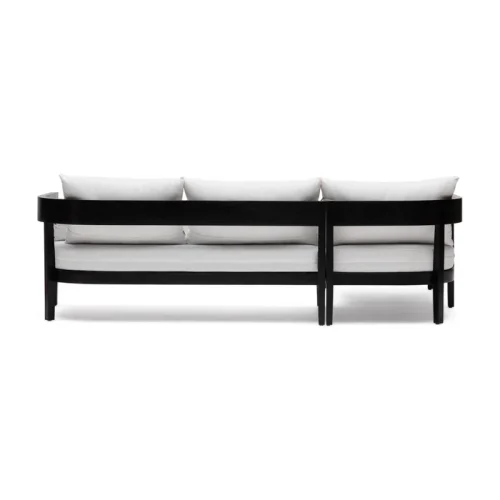 Outdoor chaise lounge