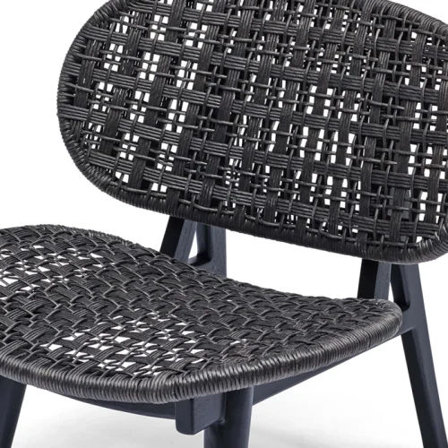 Weather-resistant lounge chair