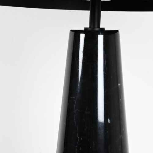 Elegant desk lamp