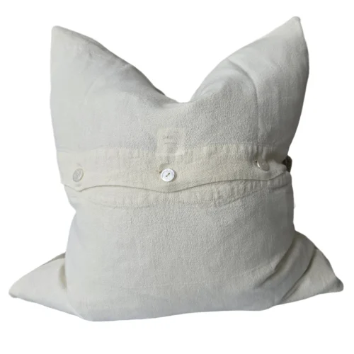 Tassel throw pillow