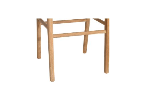 Close weave stool