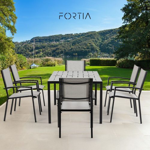 Outdoor entertaining set