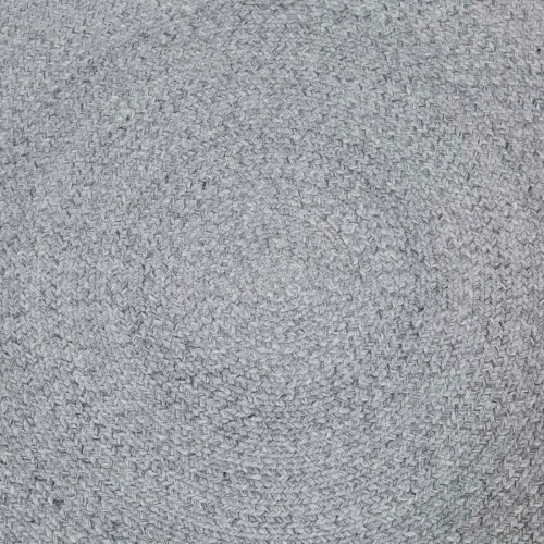 braided round rug