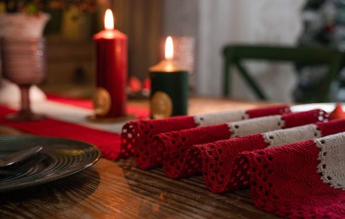 Antique Style Table Runner