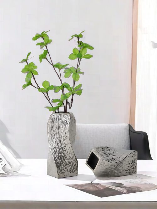 Minimalist Flower Holder
