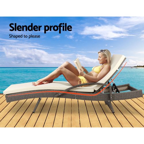 reclining beach chairs